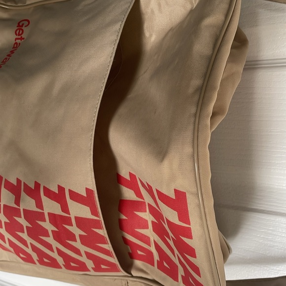 Vintage TWA Getaway Vacation bag - Picture 2 of 5